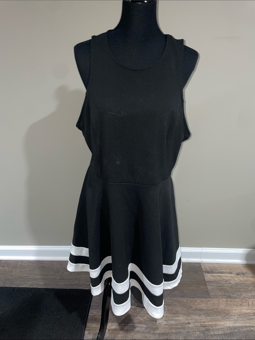 Black Sleeveless Fit & Flare Dress with White Hem Trim